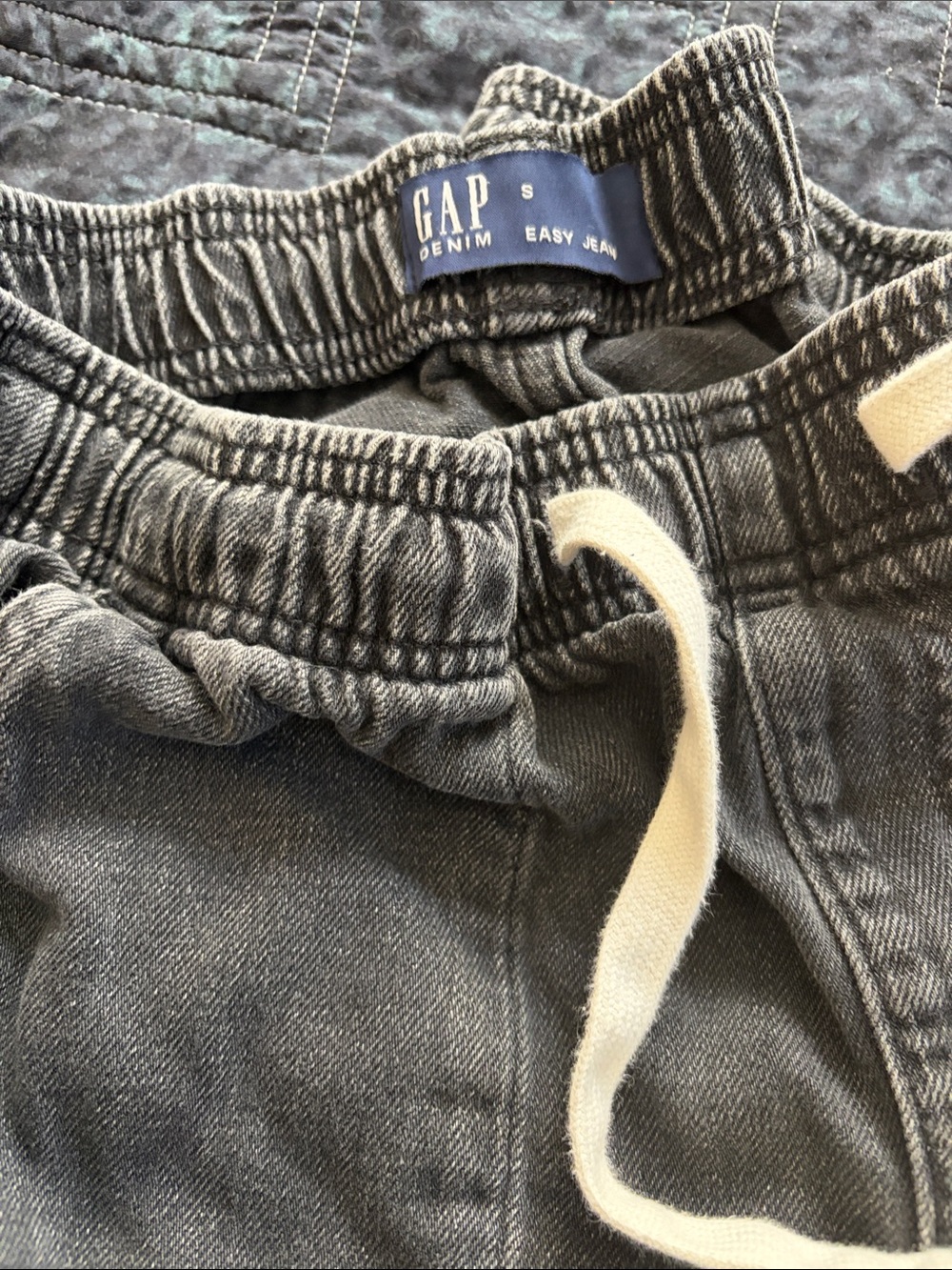 GAP Charcoal Gray Denim Easy Jean Gray